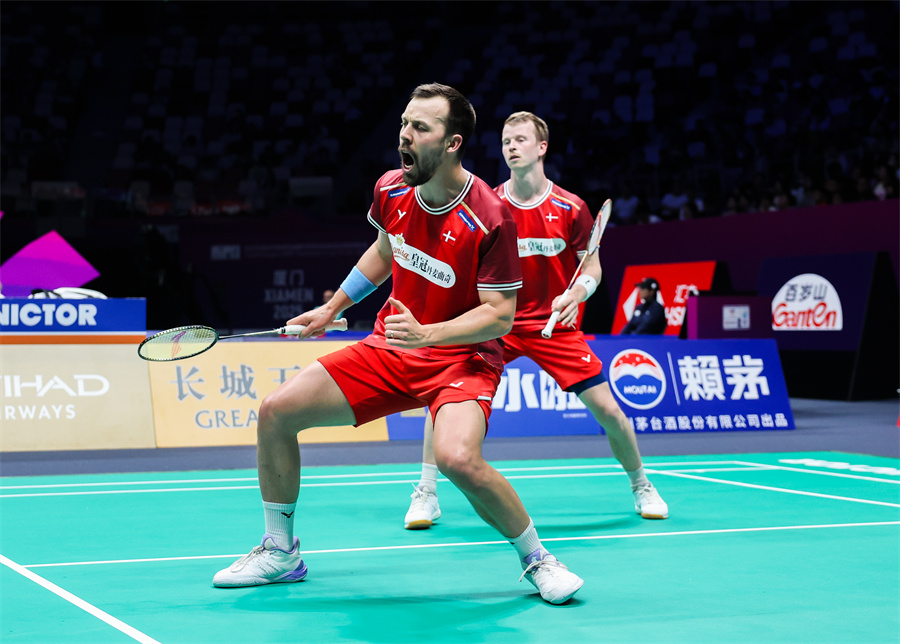 报道中融入 报道中融入