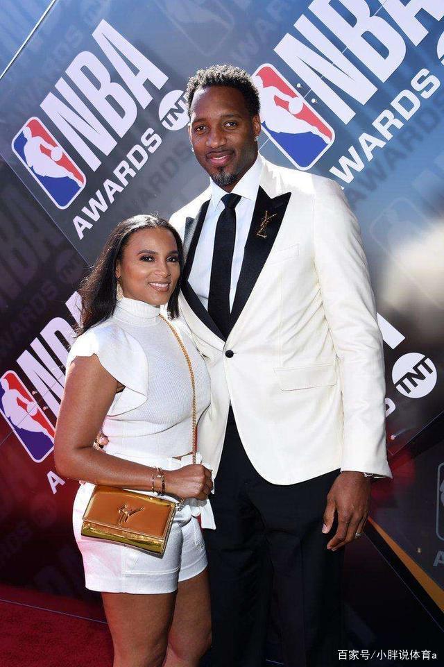 示了社交媒 示了社交媒